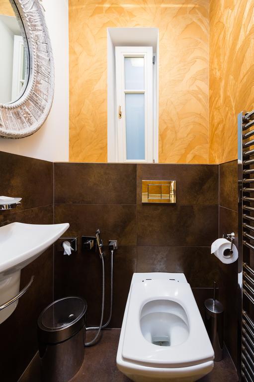 Apart Otel Grand By Tkc Prag