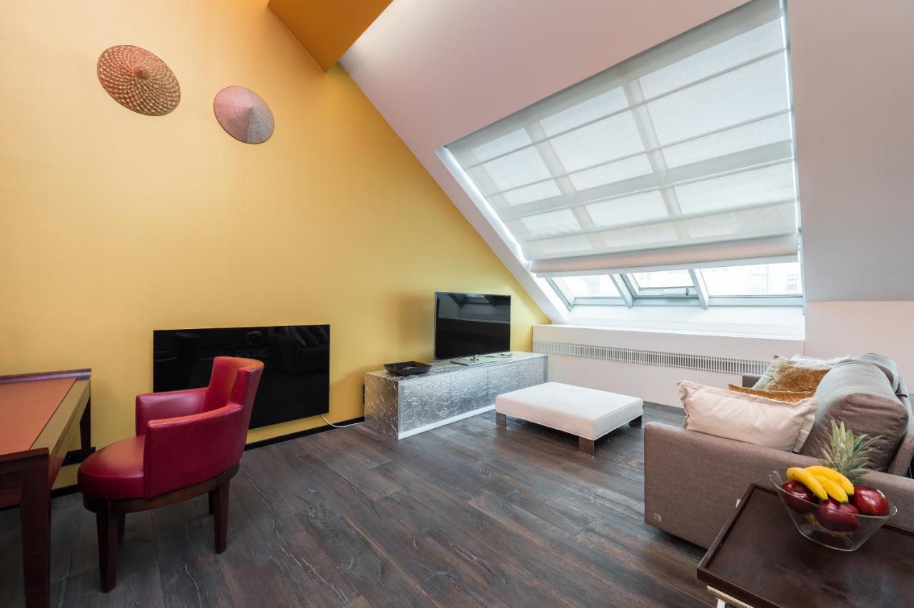 Grand By Tkc Apart Otel Prag