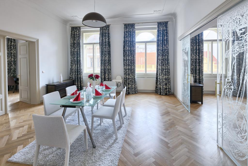 Grand By Tkc Aparthotel Praha